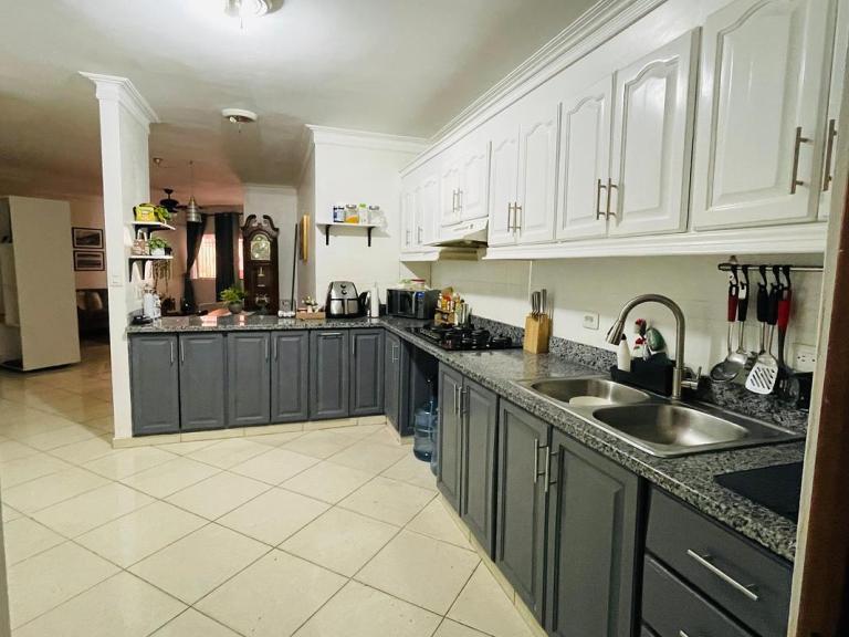 Apartamento en Alquiler en Ciudad Colonial